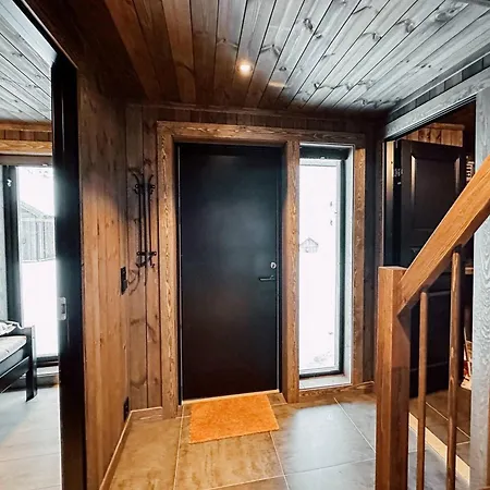 Modern Mountain - 3 Bedrooms - Sleeps 7 Semesterbostad