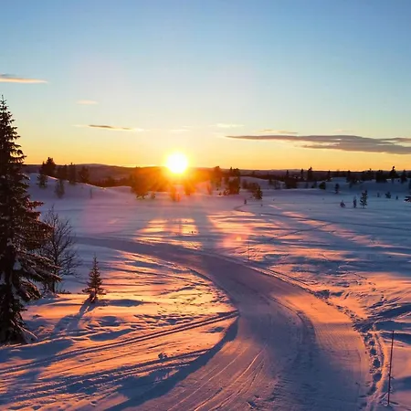 Modern Mountain - 3 Bedrooms - Sleeps 7 * Torpo