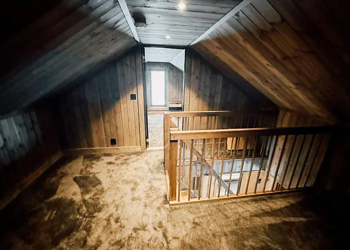펜션 Modern Mountain - 3 Bedrooms - Sleeps 7