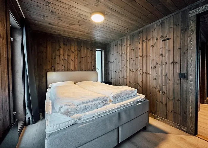 펜션 Modern Mountain - 3 Bedrooms - Sleeps 7 Torpo