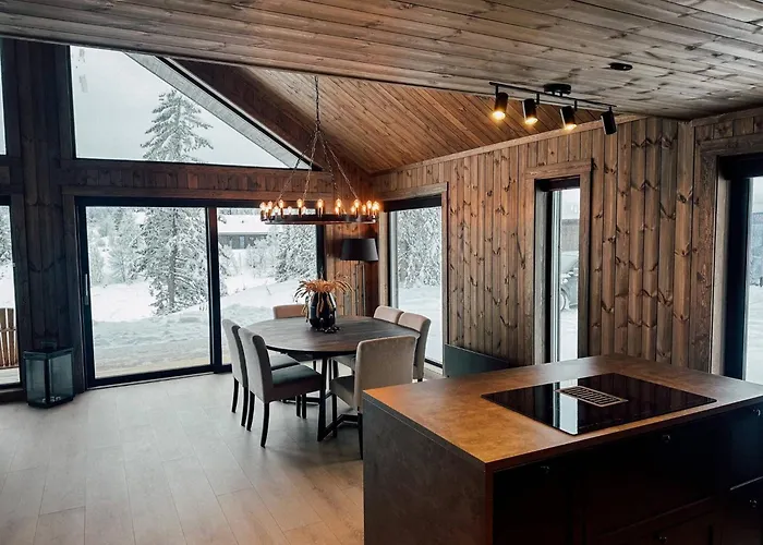 Modern Mountain - 3 Bedrooms - Sleeps 7