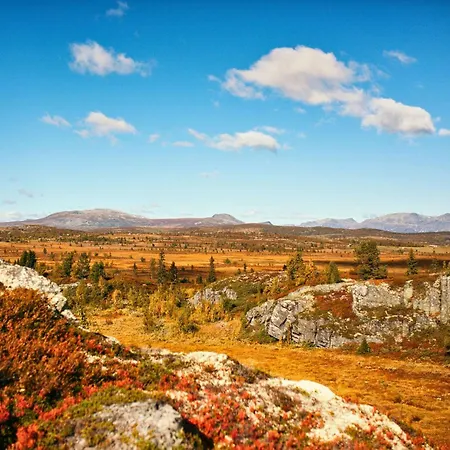 Modern Mountain - 3 Bedrooms - Sleeps 7